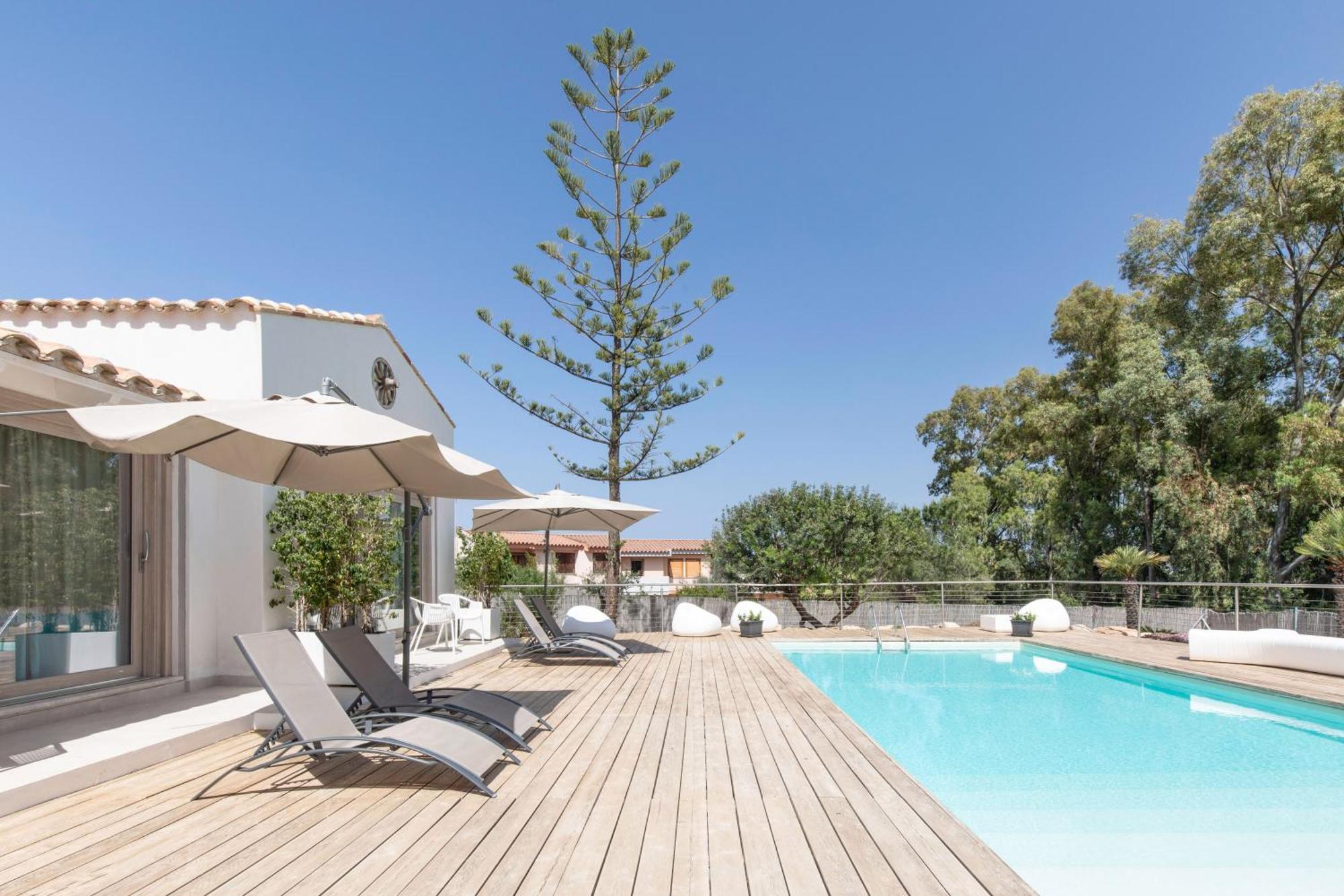 Eliantos Boutique Hotel & Spa Santa Margherita di Pula Ngoại thất bức ảnh