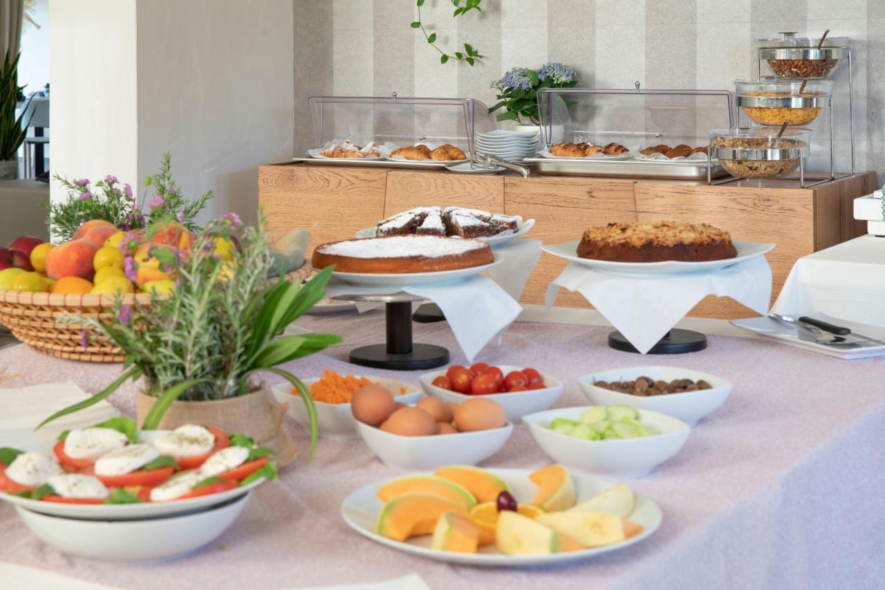Eliantos Boutique Hotel & Spa Santa Margherita di Pula Ngoại thất bức ảnh