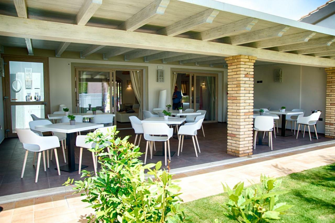 Eliantos Boutique Hotel & Spa Santa Margherita di Pula Ngoại thất bức ảnh